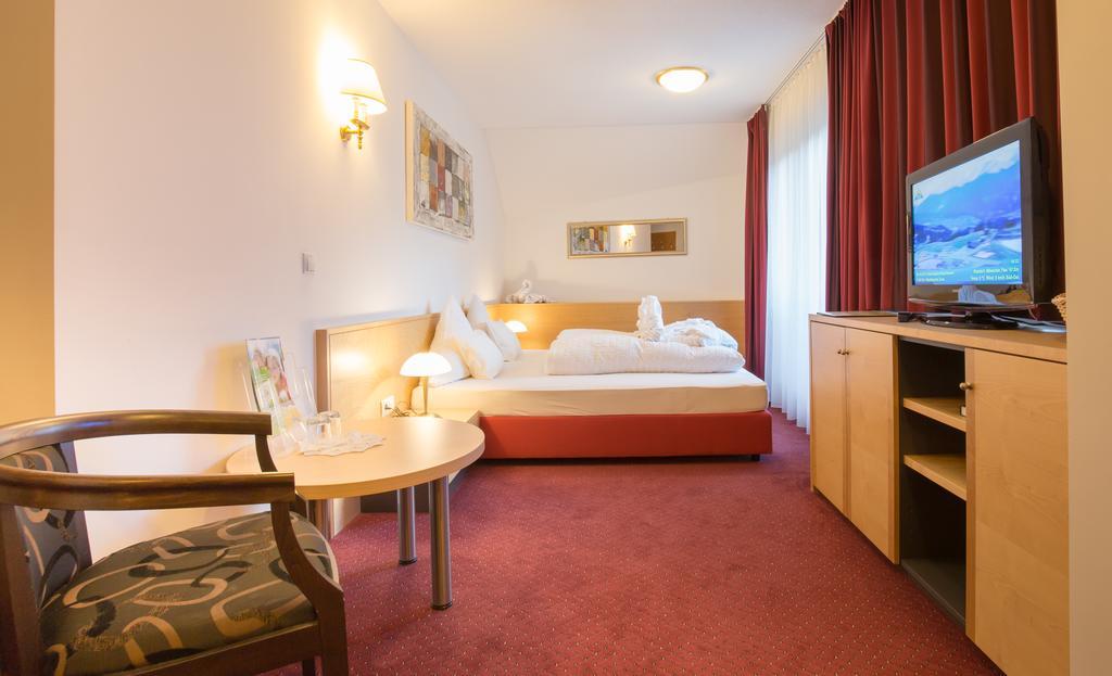 Hotel Amadeus Micheluzzi Serfaus Ngoại thất bức ảnh